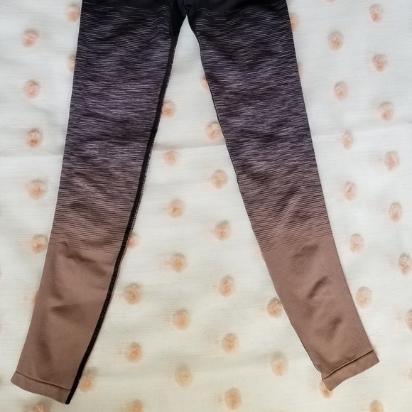 Pink high waist seamless leggings - Picture 2 of 4